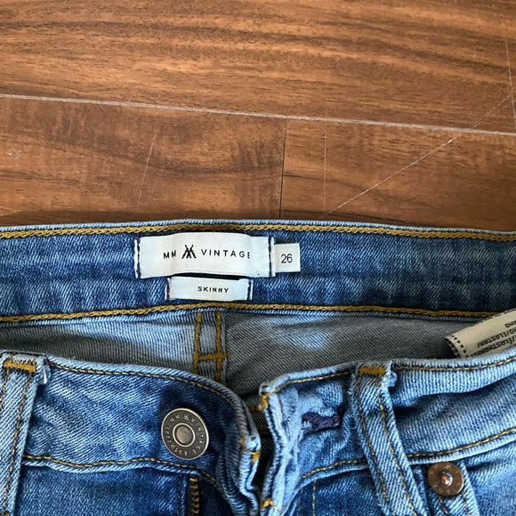 Miss me vintage light denim skinny jeans. Frayed hem. - Picture 3 of 3